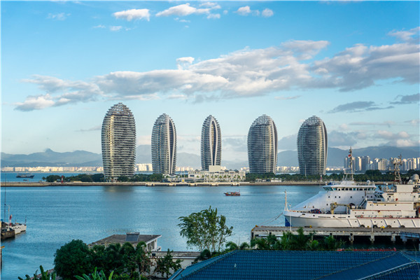 1767936767119295.jpg 花瓣素材_航拍海南岛风景和傍晚日落_175474593.jpg